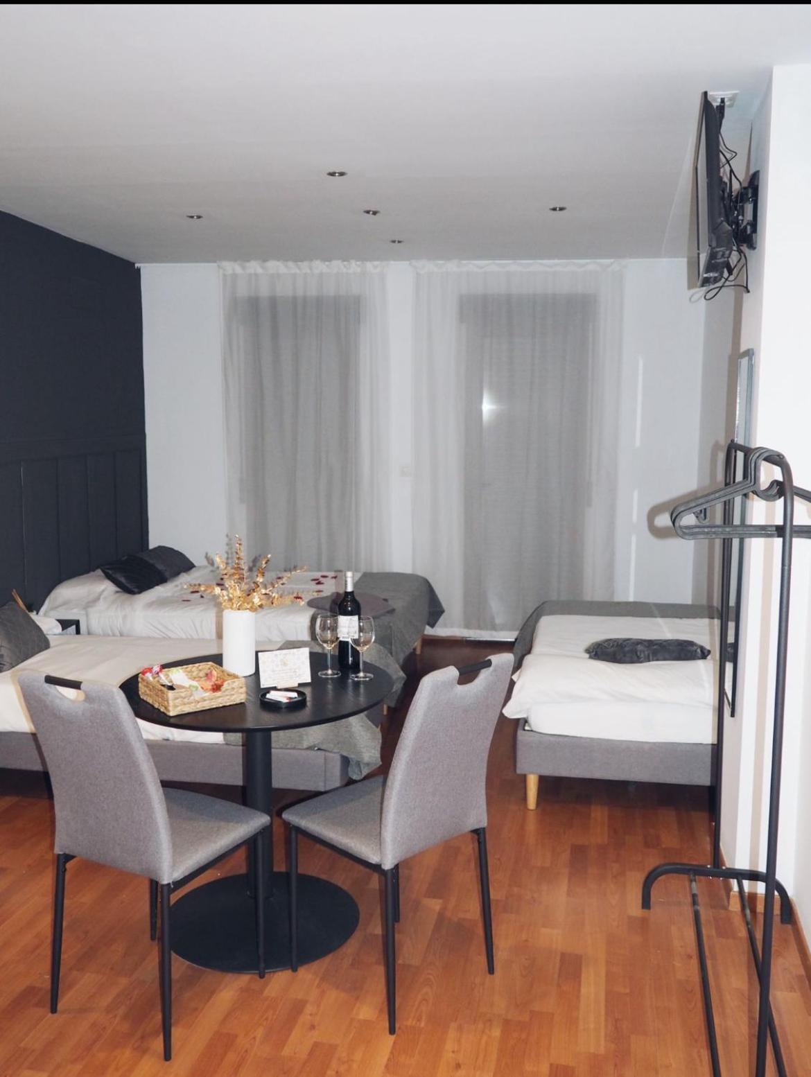 Lm Apartamentos Puentezuelas Granada Exteriér fotografie